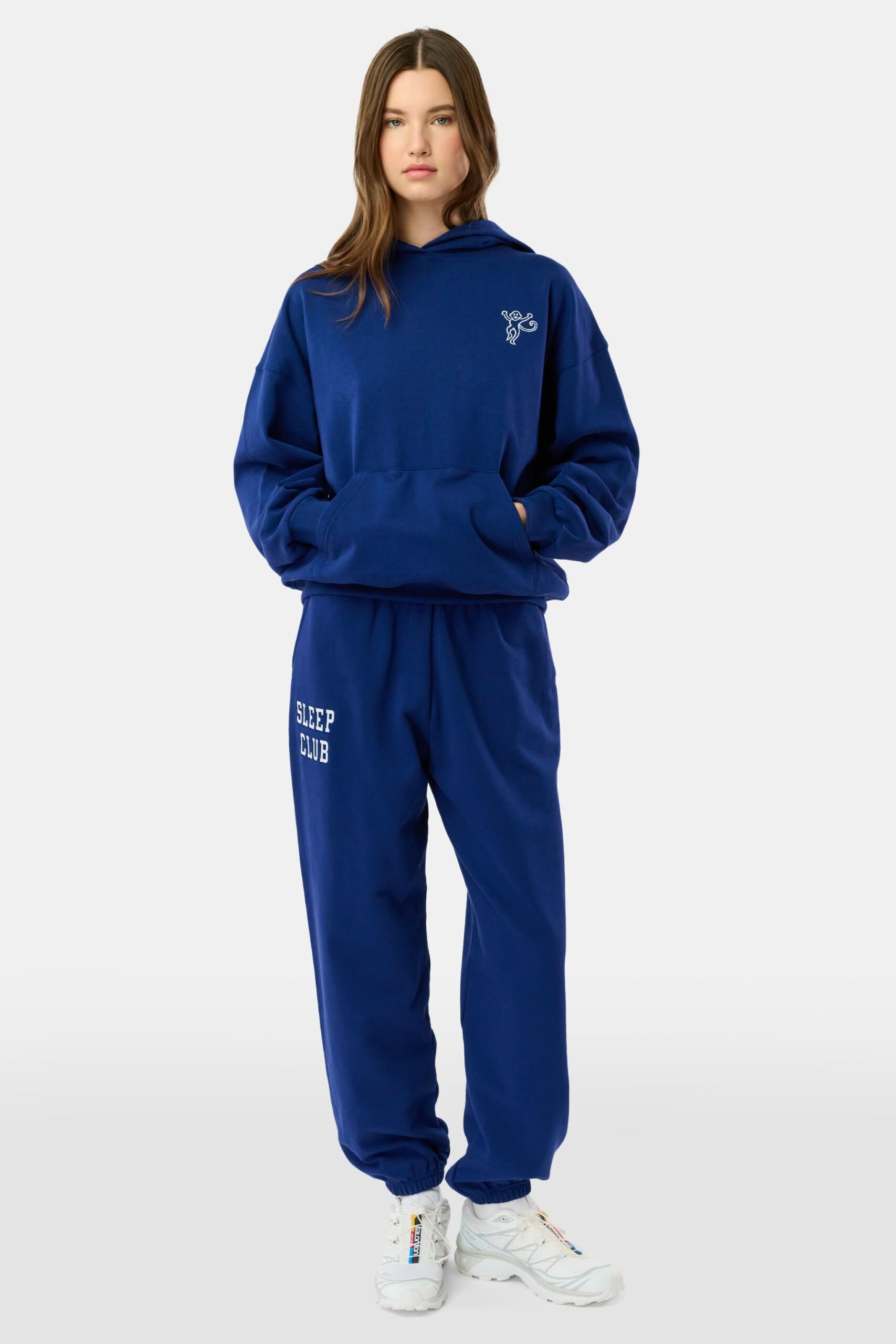 02_WMN-SLEEP-CLUB-LOLA-HOODIE-NAVY-ROLLER-RABBIT_0013_18f82569-9eb4-48b7-8479-d58bbc387f07
