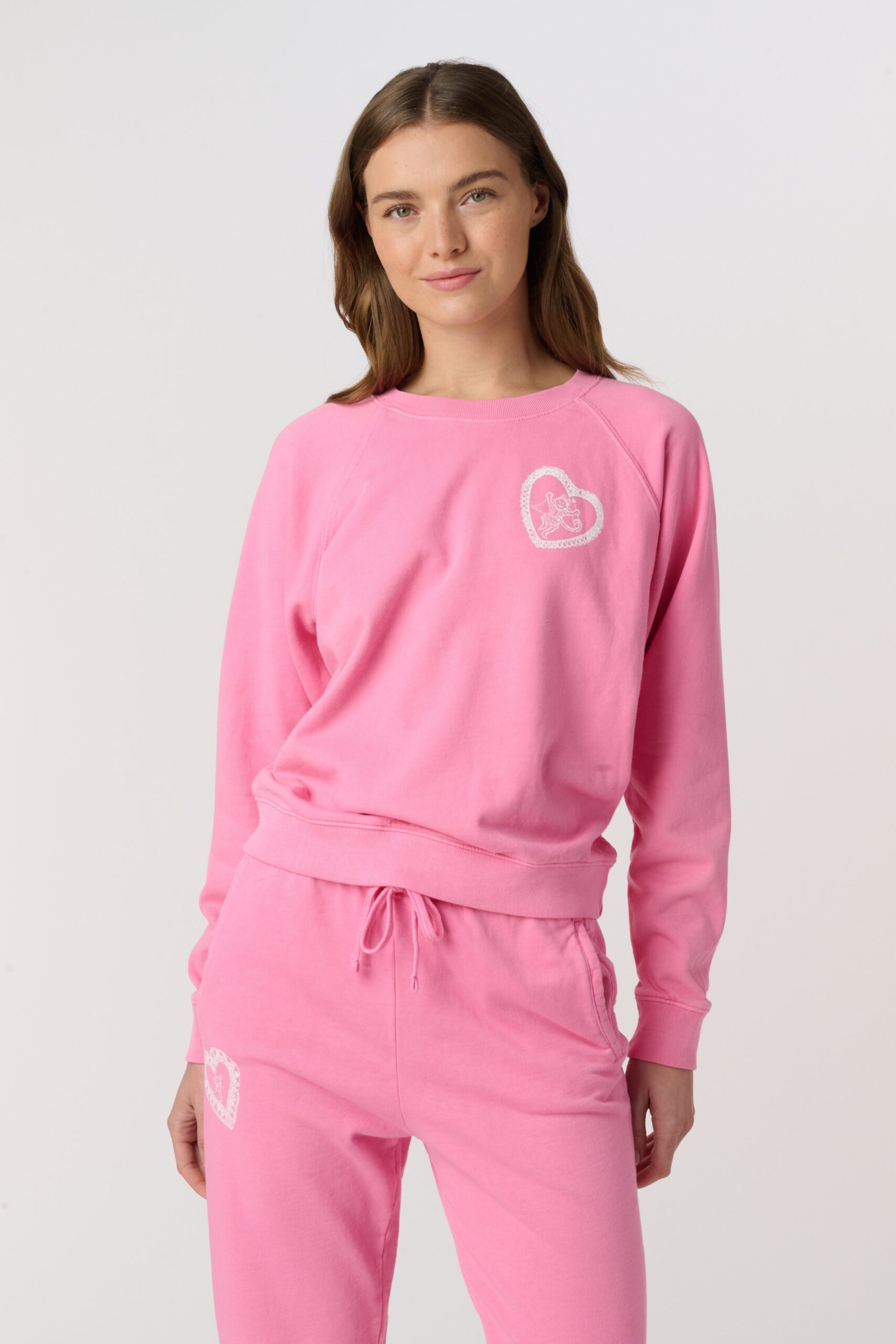 VINTAGE-VALENTINE-CREWNECK_015